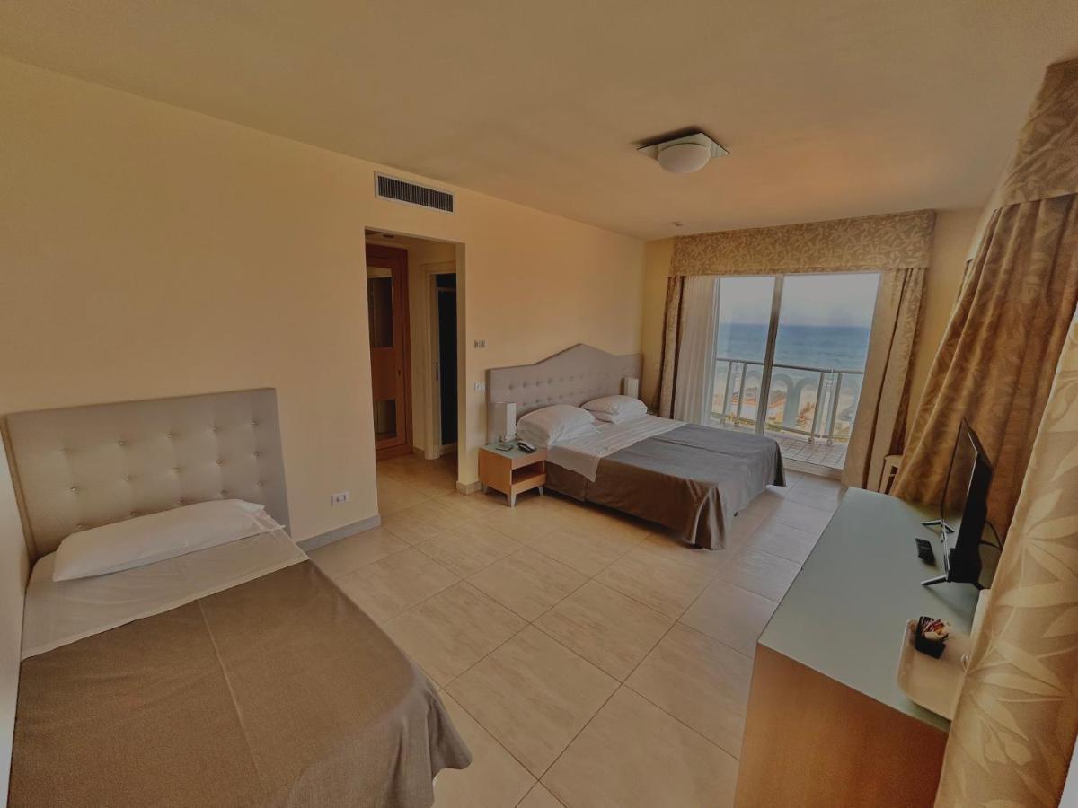 Hotel Adria Milano Marittima Exterior photo